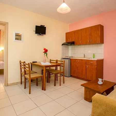 Апартаменты Antheon