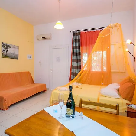 Antheon * خْريسيا أموذيا