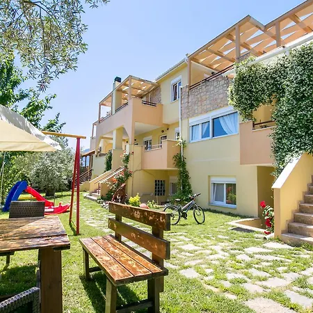 Antheon Apartment